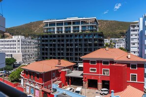 Exterior - Dolce Vita | Designer Sea Point Apartment (Cape Town)