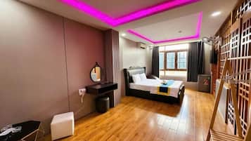 Executive-Zimmer | Hochwertige Bettwaren, Minibar (mit einigen kostenlosen Artikeln)