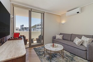 TV - Dolce Vita | Prime Sea Point Location (Cape Town)