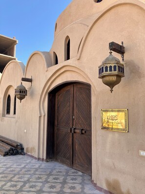 Exterior detail - Sultana Palace (Luxor Governorate)