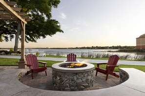 Terrace/patio - Gorgeous 2Bedroom Villa at Westgate Lakes Resort near Universal Studios Seaworld (Orlando)