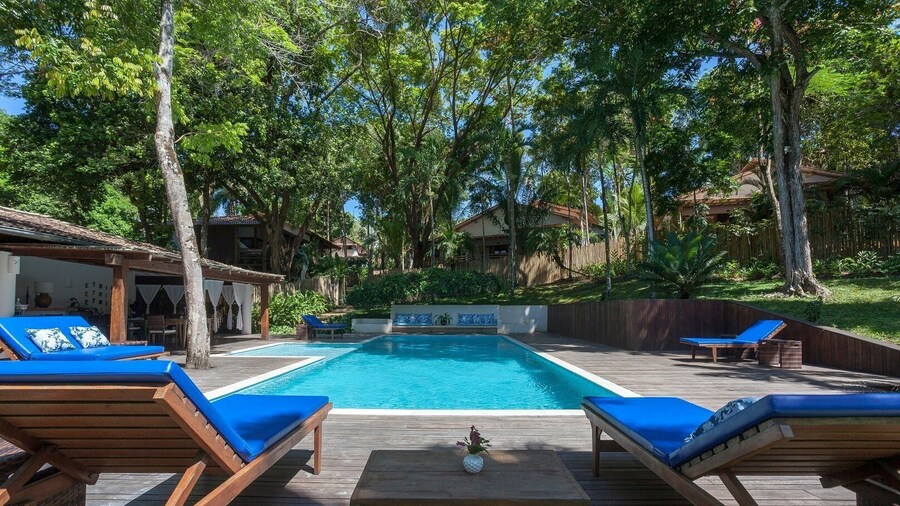 142D Casa com 03 Suítes em Trancoso