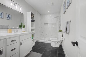 Bathroom - FriscoDowntown UniversalToyota Soccer3BDFullHome (Frisco)