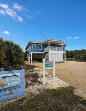 Exterior - St George Island 4 Bed 4 Bath Pool (heated for a fee) Pet Friendly (Saint George Island)