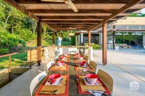Outdoor dining - ¡TopSpot® para 16 en Mesa de Yeguas! (Anapoima)