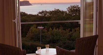 Villa Granitz, apartment "Aussichtsreich" with sea view - 200m to the beach, quiet