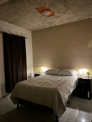 5 bedrooms, free WiFi, bed sheets - Beautiful family house in Suchitoto (Suchitoto)