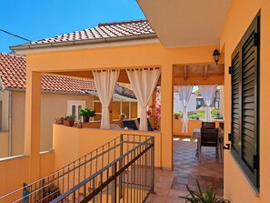 Apartment (TwoBedrom Apartment with Terrace and ) | Terrasse/Patio