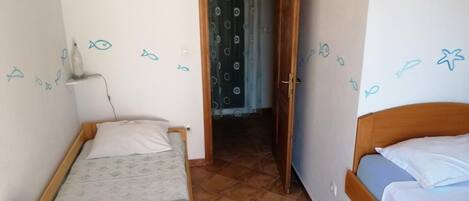 公寓 (TwoBedrom Apartment with Terrace and )