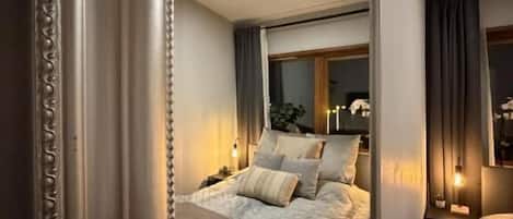 Chambre Double | Rideaux occultants, Wi-Fi gratuit, draps fournis