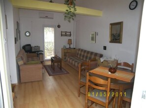 Apartment (One Bedroom apartment with sea view A) | Living room - Apartments Zlatko (Vodice)