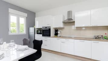 Apartment (Two bedroom Apartment A3 (Dani)) | Eigene Küche | Kühlschrank