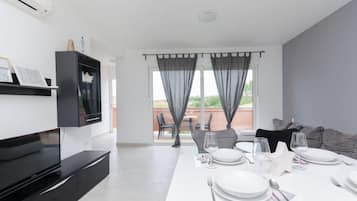 Apartment (Two bedroom Apartment A3 (Dani)) | Living room | 32-inch flat-screen TV with satellite channels