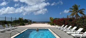 Your Serene Caribbean Escape in Westpunt, Curaçao