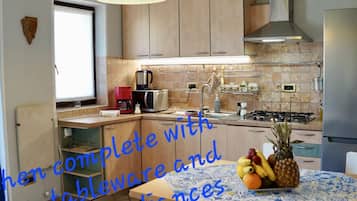 Appartamento (Two bedroom apartment (Tatjana)) | Cucina privata | Frigorifero