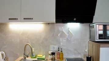 Apartamento (Two bedroom apartment (Enzo)) | Cocina privada | Frigorífico