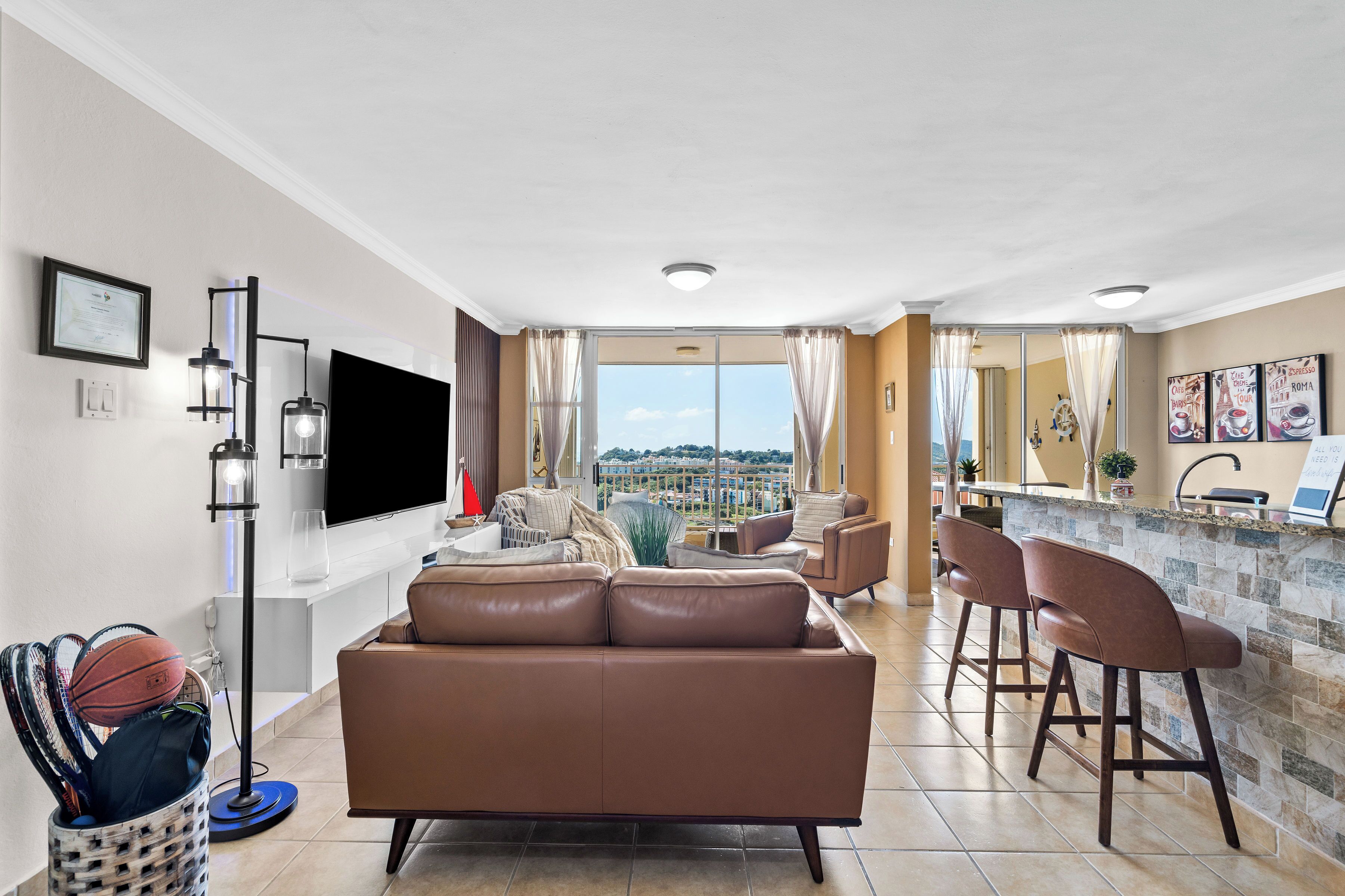 Deluxe Apartment, Balcony, Ocean View | Lobby