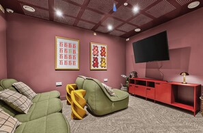 Quarto solteiro, para não fumantes | Área de estar