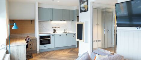 Studio, Non Smoking | Interior