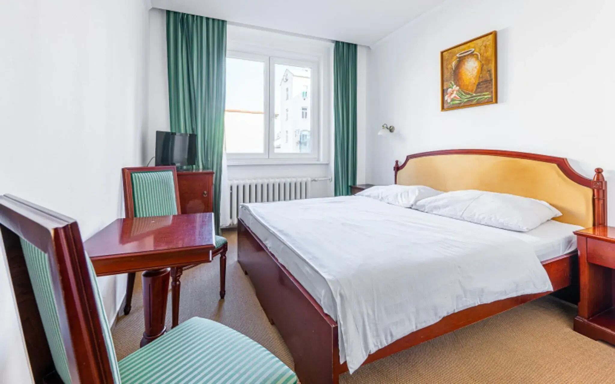 In-room safe, desk, blackout curtains, free WiFi