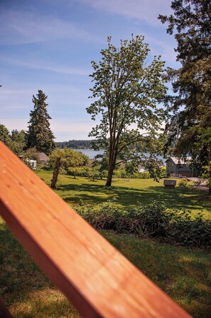 Property grounds - Bay View Casita in Olympia (Olympia)