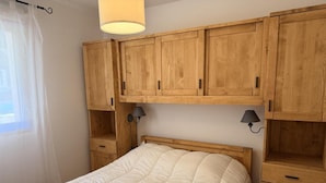 Unclassified image, 4 of 10, button - Ground floor, terrace, 48m², Pralognan-la-Vanoise (Pralognan-la-Vanoise)