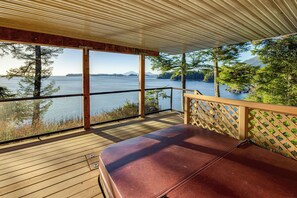 Property grounds - Hot Tub & Whale Watching! Scenic Sitka Escape (Sitka)
