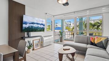 Luxury Apartment, Balcony, Pool View | Living area