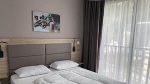 Unclassified image, 5 of 18, button - 150m from ski slopes, 3rd floor, swimming pool, tv, ski locker, 66m², Gourette (Eaux-Bonnes)