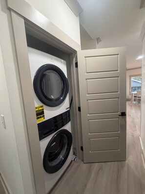 Interior - Spacious 6-bedroom house in wonderful Ocean Lakes (Myrtle Beach)