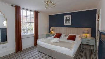 3 Schlafzimmer, Bügeleisen/Bügelbrett, Reisekinderbett, kostenloses WLAN