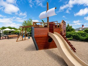 Área de juegos infantiles al aire libre