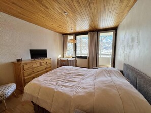 Internet - 300m from shops, 7th floor, terrace, ski locker, 25m², Vars (Vars)