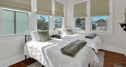 Walk everywhere. Stay in comfort. Experience New Orleans like a local,