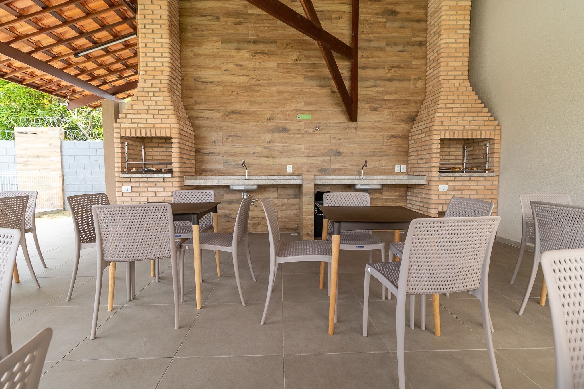 BBQ/picnic area