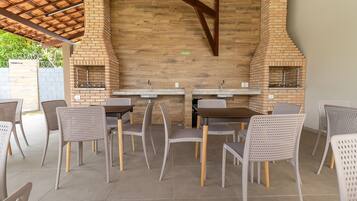 BBQ/picnic area