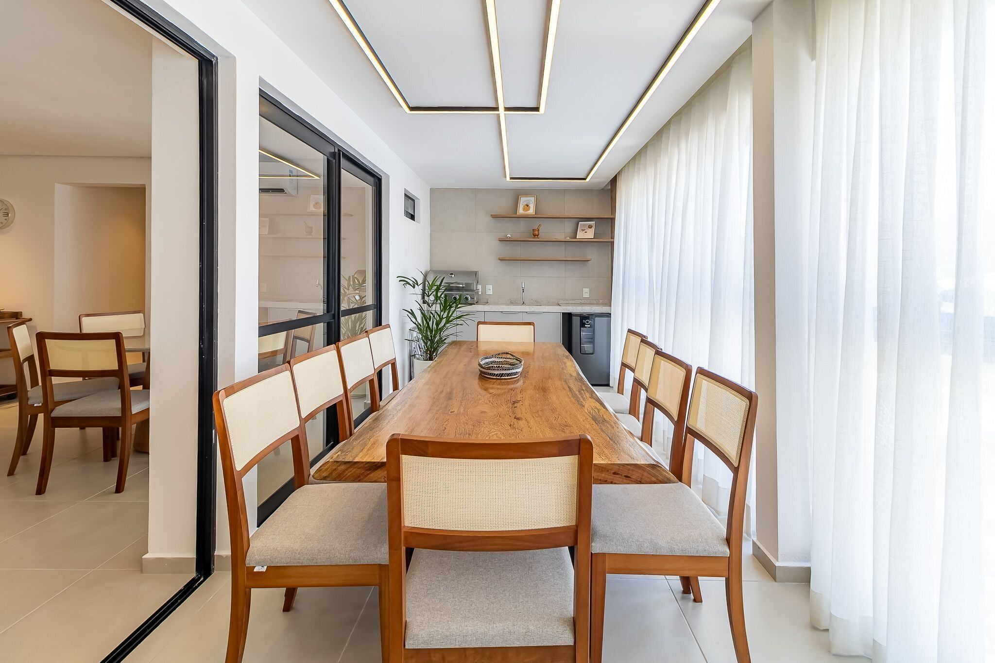 Apartment | Dining