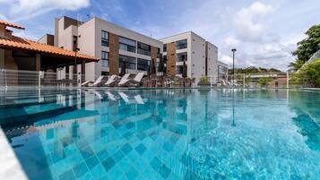 Apartament | Piscina | Piscina a l'aire lliure