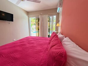 6 bedrooms, WiFi, bed sheets - Villini: Private Tropical Oasis Near the Beach (Las Terrenas)