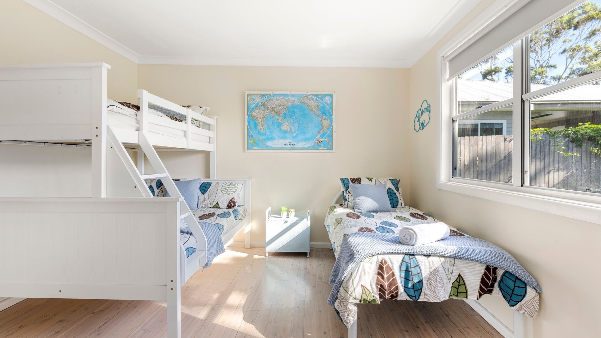 3 bedrooms, desk, iron/ironing board, travel cot