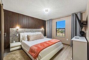 3 habitaciones, escritorio, tabla de planchar con plancha y wifi 