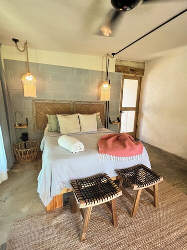 Boho CHIC cottage minutes away from the best beaches of Samana (own cliff).