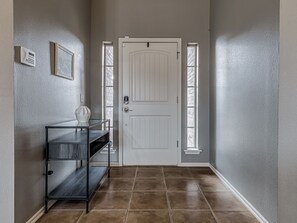 Interior - 3-bedroom house in Coweta close to Broken Arrow (Coweta)