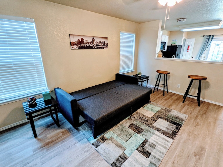 Cozy 2-bedroom Home, North East San Antonio - Universal City, TX