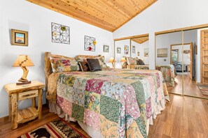 1 bedroom, desk, free WiFi, bed sheets