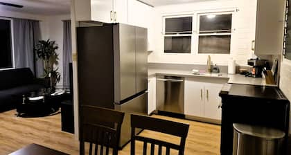 2BR Coastal Home Near the Ocean, Ewa Beach, O'ahu