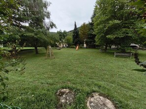 Property grounds - Gîte Les Clauzels 4/6 persons (BAGNOLS-LES-BAINS)