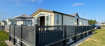 Millfield Holiday Park - The Diamond K8