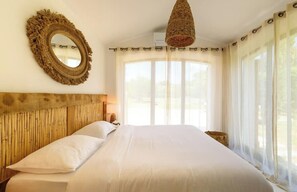 5 bedrooms, iron/ironing board, travel cot, WiFi - Villa - 250 m² - 5 bedrooms - Pool - St Tropez (Grimaud)