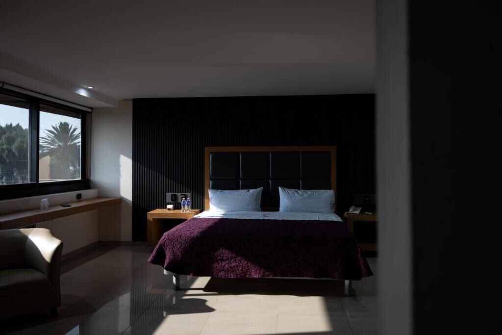 Standard Suite, City View